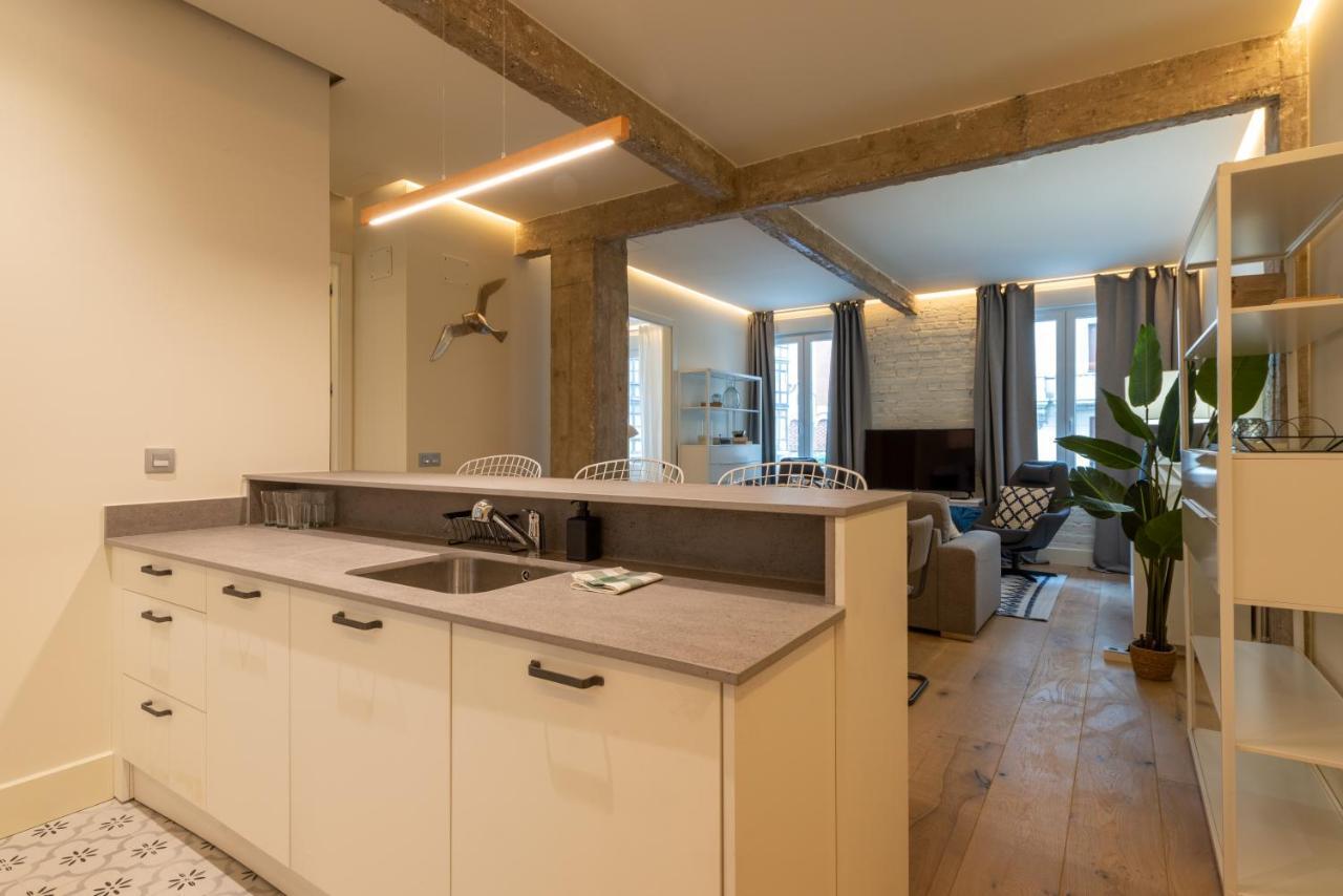Alhondiga By Staynnapartments Bilbao Exterior foto