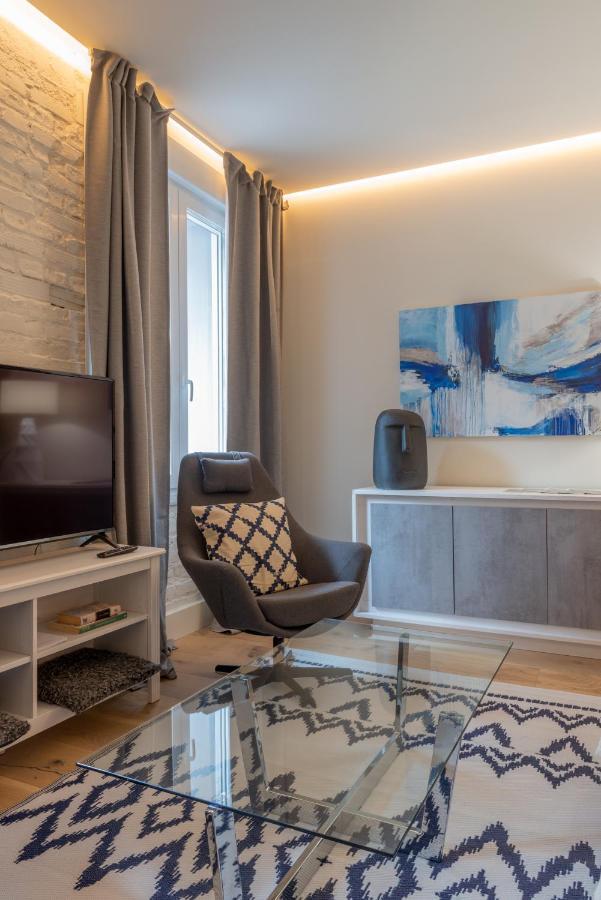 Alhondiga By Staynnapartments Bilbao Exterior foto
